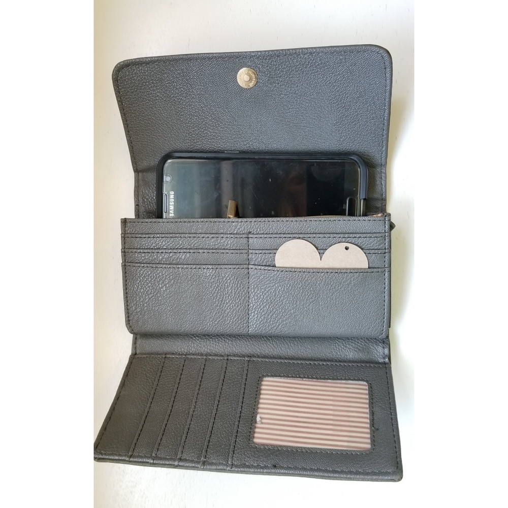 Wallet - Picture 2 of 2